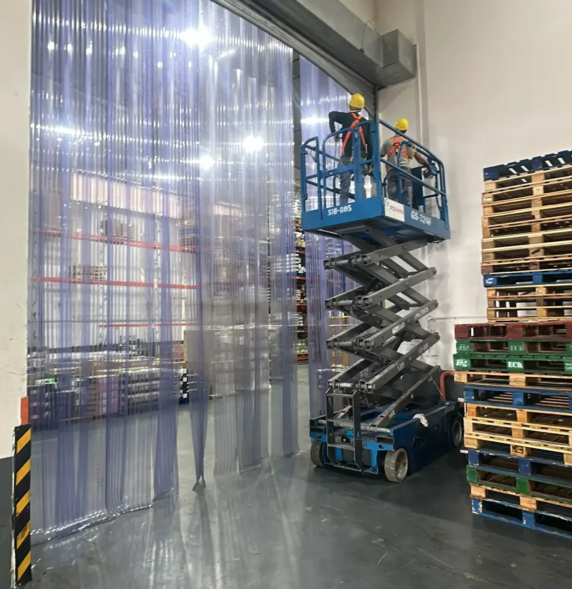 Roller shutter repair Singapore for stuck jammed and faulty shutter doors